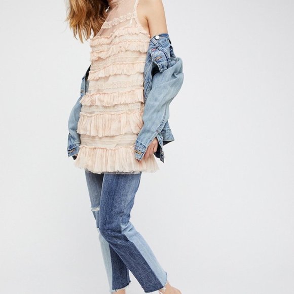 Free People One  NWT Ivory Tiered Ruffle Lace Mesh Boho Mini Dress Size Small - Picture 3 of 4